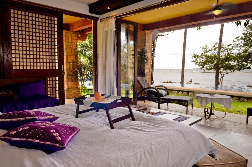 Punta Bulata White Beach Resort & Spa Cauayan  Szoba fotó